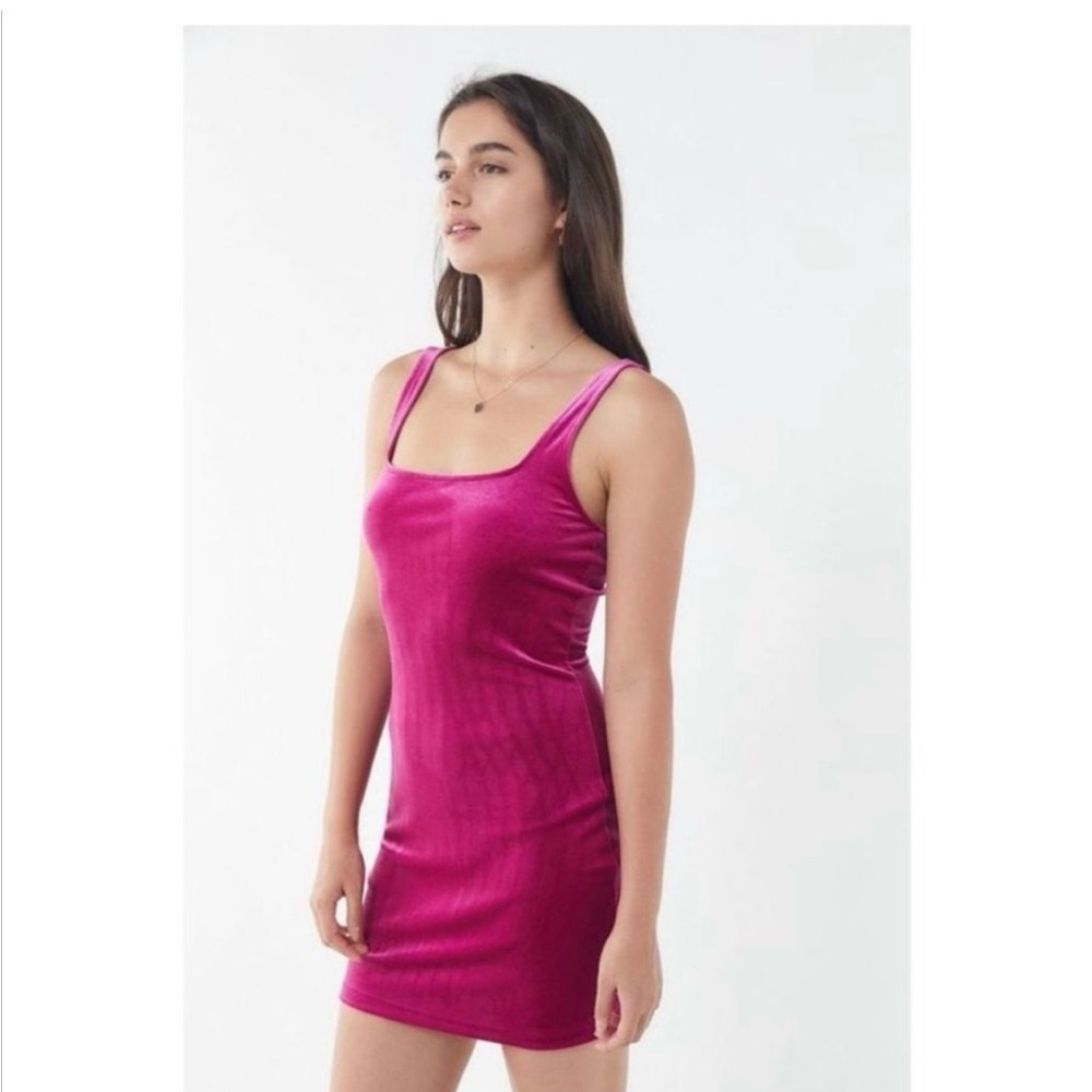 Urban Outfitters Womens Velvet Square Neckline Mini Dress Magenta NWT Sz M